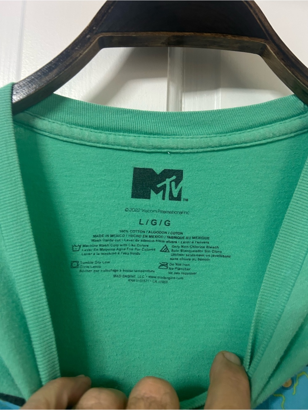 Shirt Subcategory Classification - Picture 2 of 3